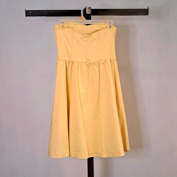 Sweetheart Strapless Dress - Picture 3 of 7